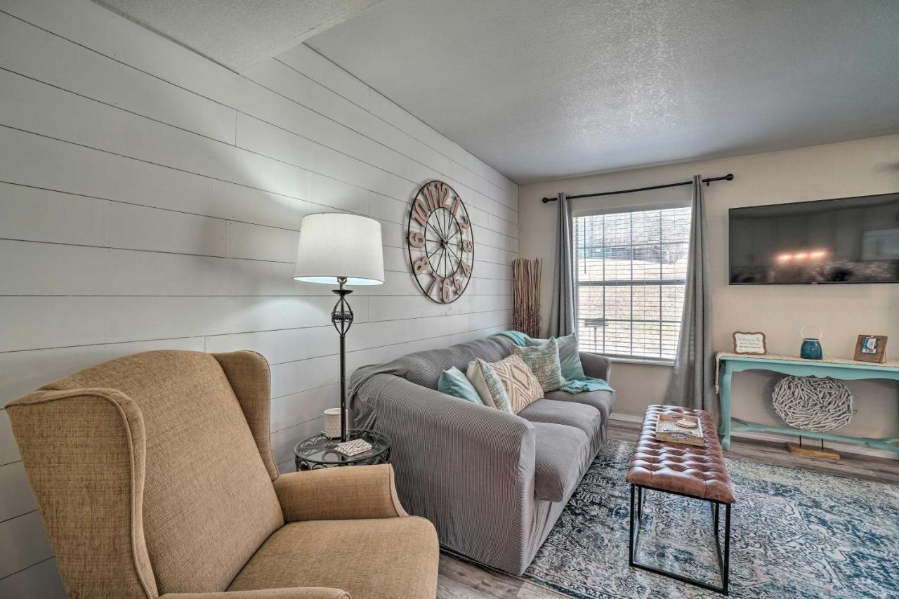 Centrally Located Branson Condo With Pool And Marina! Exterior foto