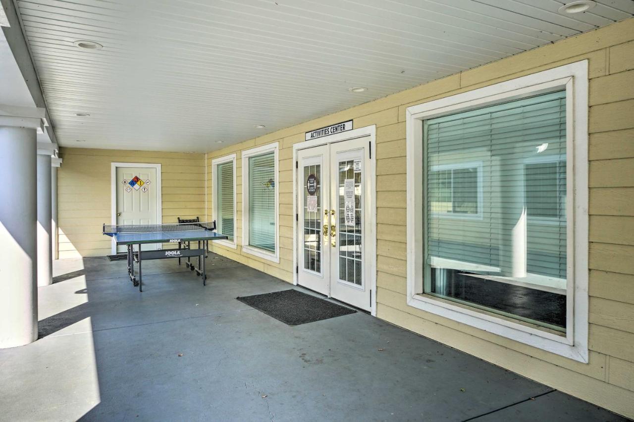 Centrally Located Branson Condo With Pool And Marina! Exterior foto